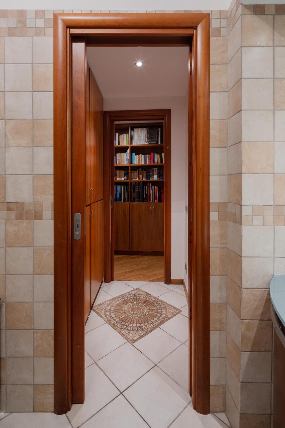 Francesco Terrace - Piazza Bologna, Apartment *