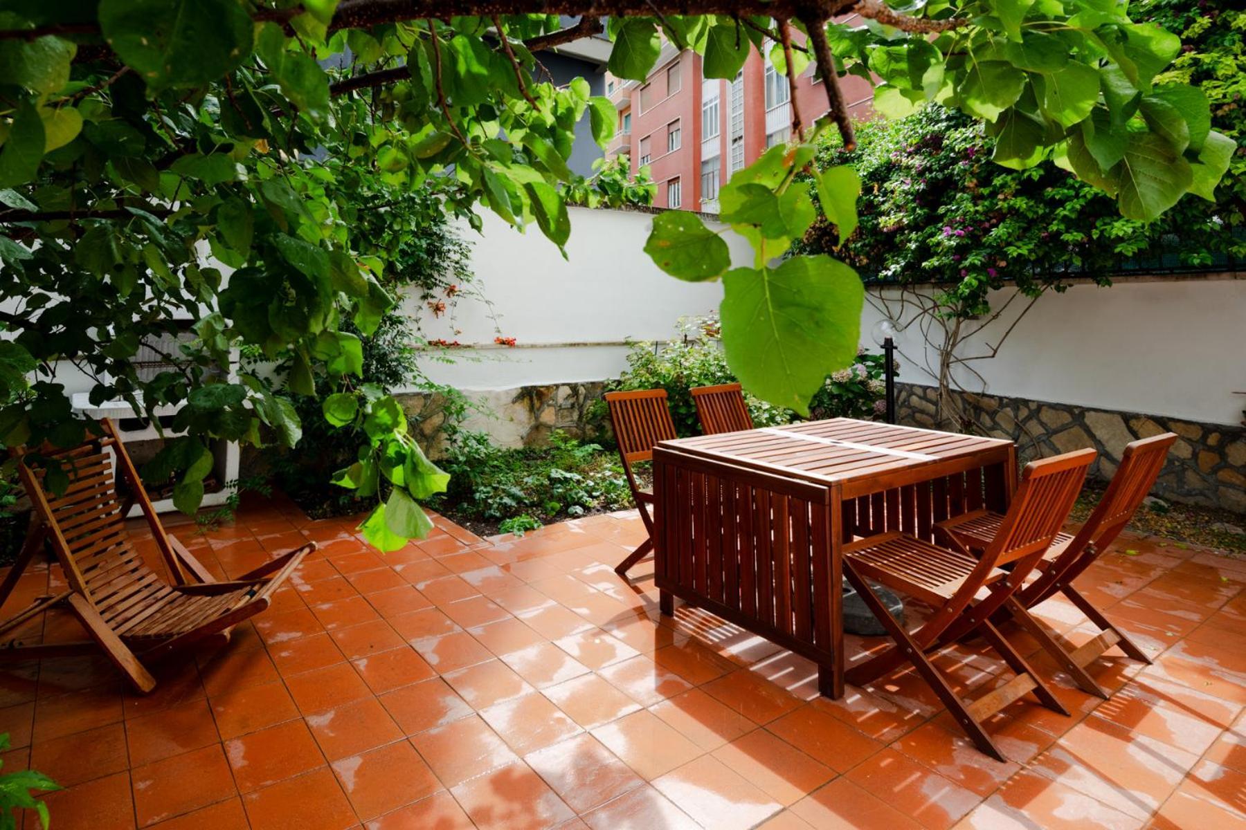 Apartment Francesco Terrace - Piazza Bologna, *